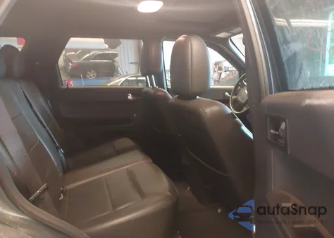 2012 Ford Escape Limited z USA, uszkodzony, nr VIN 1FMCU9E72CKT62179